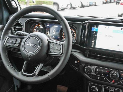 New 2026 Jeep Gladiator Rubicon image 27