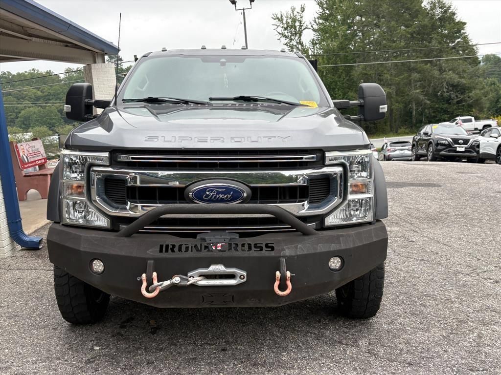 Used 2022 Ford F450 XLT w/ XLT Value Package AWD/4WD image 2