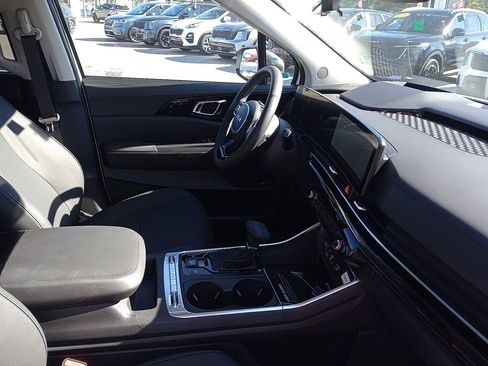 New 2026 Kia Carnival SX Prestige FWD image 7
