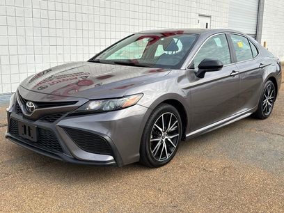 Used 2022 Toyota Camry SE