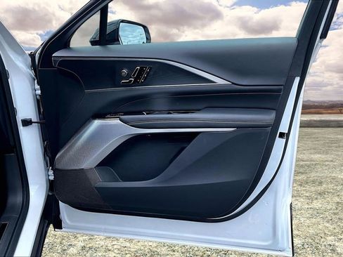 Certified 2025 Cadillac Lyriq Luxury w/ LPO, Floor Liner Package AWD/4WD image 28