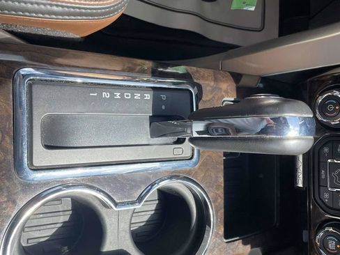 Used 2013 Ford F150 Platinum RWD image 17