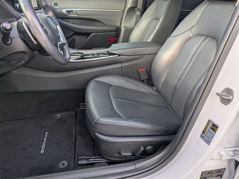 Used 2023 Hyundai Sonata Limited image 12