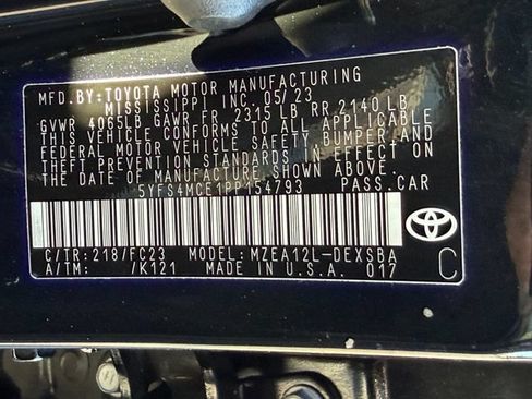Used 2023 Toyota Corolla SE w/ Carpet Mat Package (TMS) FWD image 24