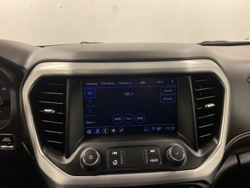 Certified 2023 GMC Acadia SLE w/ Driver Convenience Package image 10