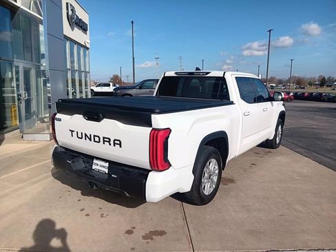 Used 2022 Toyota Tundra SR5 image 6