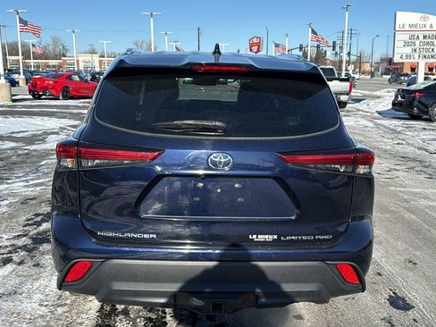 Used 2020 Toyota Highlander Limited image 6