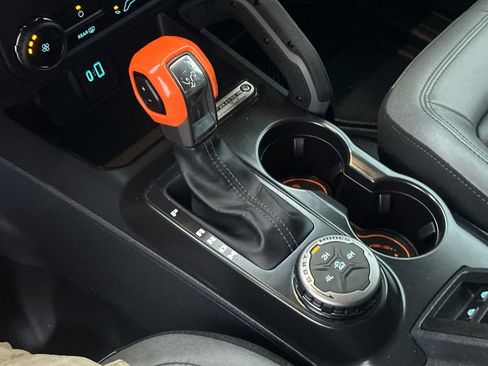 Certified 2024 Ford Bronco Big Bend image 32