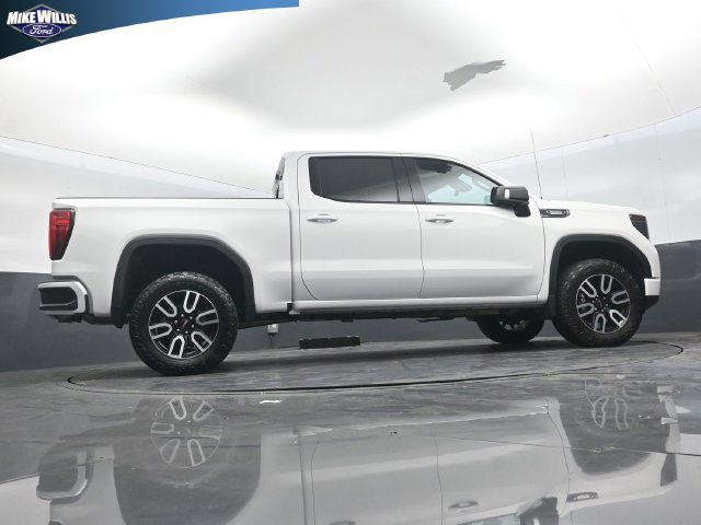 Used 2022 GMC Sierra 1500 AT4 w/ AT4 Premium Package AWD/4WD image 24