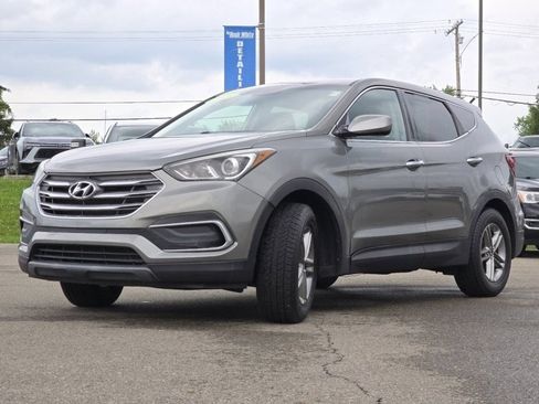 Used 2018 Hyundai Santa Fe Sport FWD image 9
