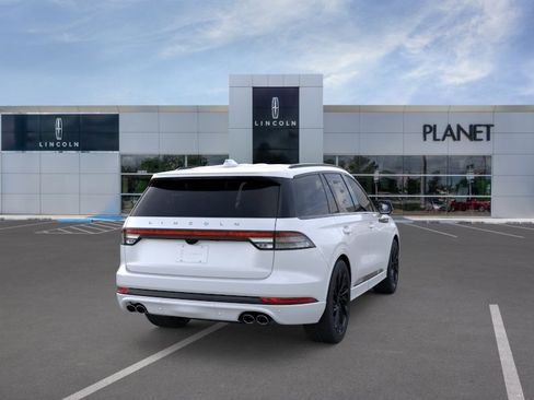New 2026 Lincoln Aviator Reserve w/ Jet Appearance Package RWD image 8