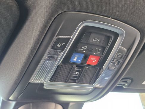 Used 2022 RAM 1500 TRX w/ TRX Level 2 Equipment Group AWD/4WD image 17