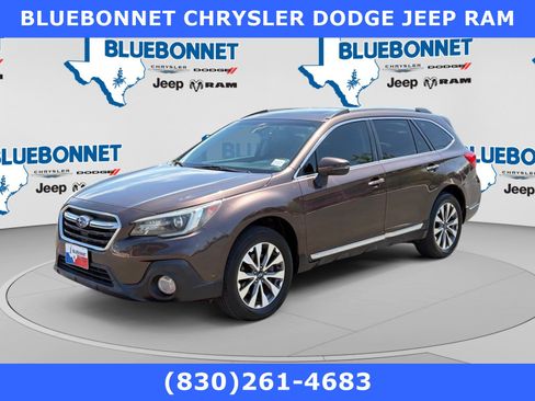 Used 2019 Subaru Outback 2.5i Touring AWD/4WD image 1