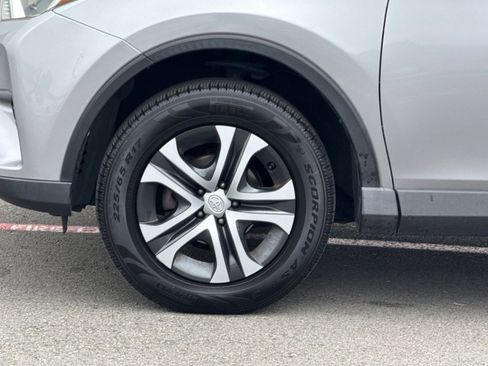 Used 2018 Toyota RAV4 LE w/ All Weather Liner Package FWD image 11