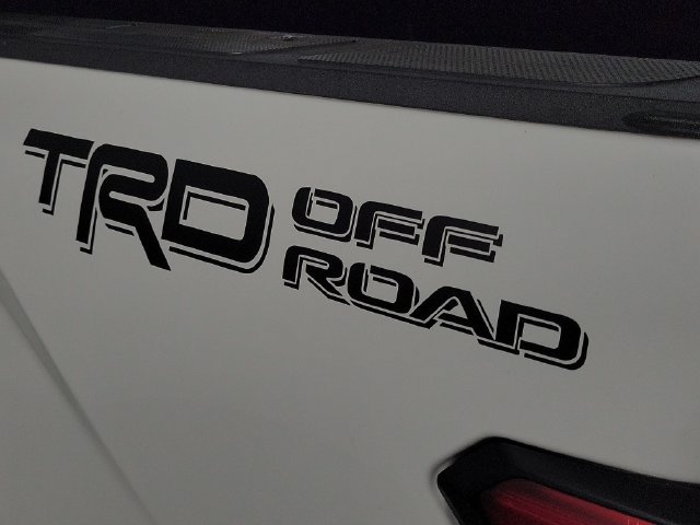 Used 2022 Toyota Tundra Limited RWD image 9