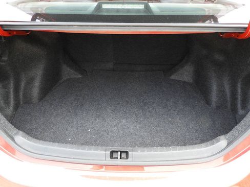 Used 2019 Toyota Corolla L FWD image 23