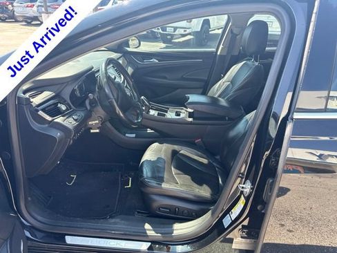 Used 2017 Buick LaCrosse Premium w/ Driver Confidence Package #2 AWD/4WD image 9