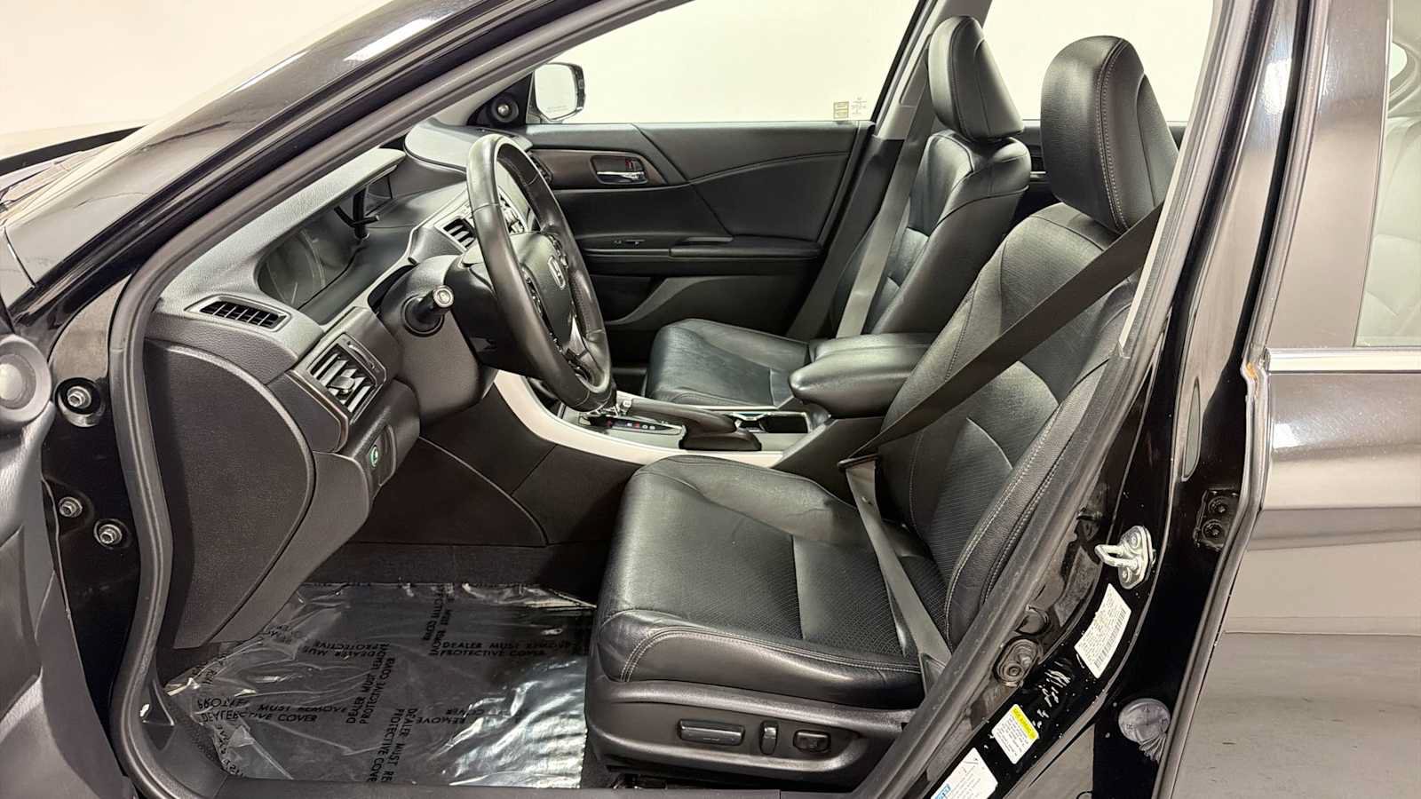Used 2015 Honda Accord EX-L image 13