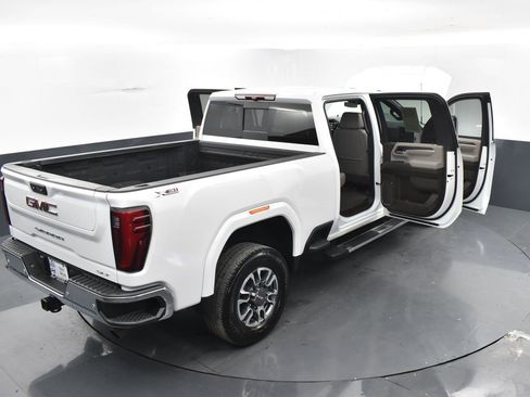 Used 2024 GMC Sierra 2500 SLT w/ Texas SLT Premium Package image 44