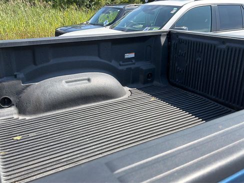 Used 2022 RAM 1500 Big Horn AWD/4WD image 8