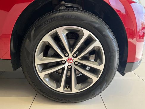 Used 2020 Jaguar F-PACE Premium AWD/4WD image 18