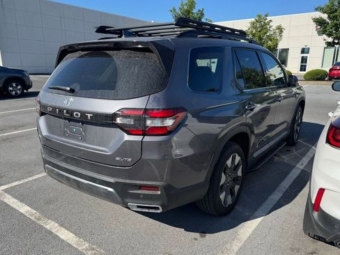 Used 2026 Honda Pilot Elite image 5