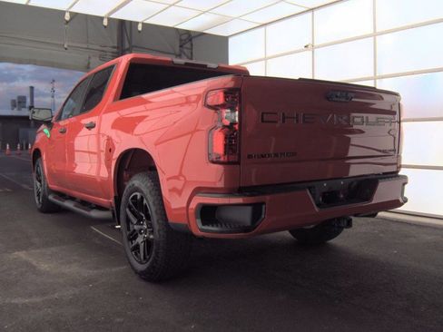Certified 2025 Chevrolet Silverado 1500 Custom w/ Turbomax Blackout Package RWD image 4
