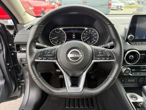 Used 2025 Nissan Sentra SV w/ All-Weather Package FWD image 18