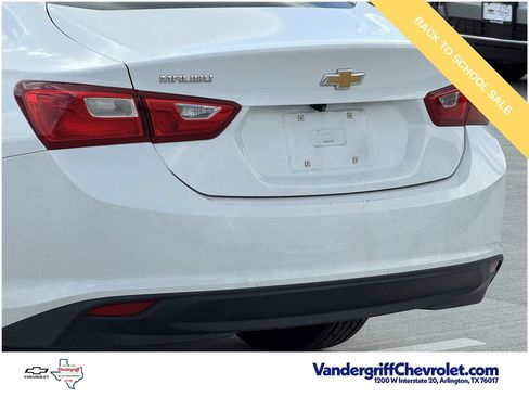 Used 2023 Chevrolet Malibu LT FWD image 6