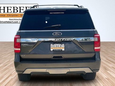 Used 2021 Ford Expedition Max XLT RWD image 4