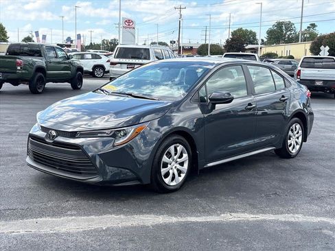 Used 2026 Toyota Corolla LE FWD image 26