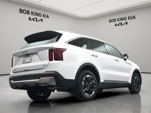 New 2026 Kia Sorento S w/ S Panoramic Sunroof Package AWD/4WD image 14