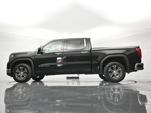 Certified 2025 GMC Sierra 1500 SLT AWD/4WD image 44
