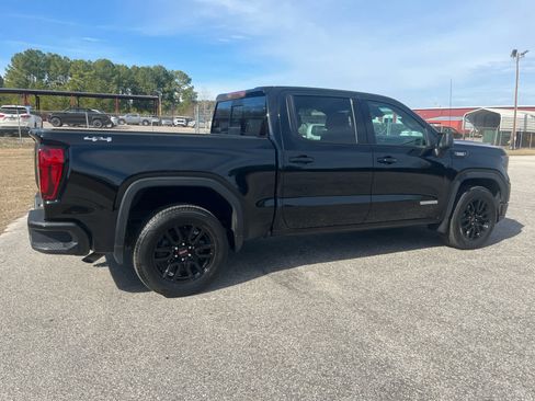 Used 2023 GMC Sierra 1500 Elevation w/ Preferred Package image 8