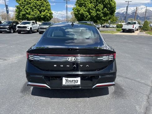 Used 2024 Hyundai Sonata SEL FWD image 6