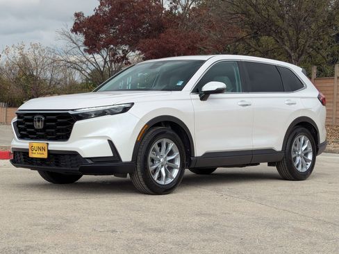 Used 2025 Honda CR-V EX image 8