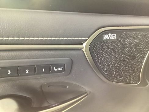 Used 2022 Lexus ES 300h w/ Premium Package FWD image 18