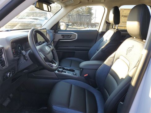 New 2025 Ford Bronco Sport Outer Banks image 8