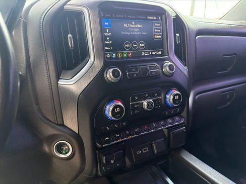Used 2021 GMC Sierra 1500 Denali w/ Denali Ultimate Package AWD/4WD image 10