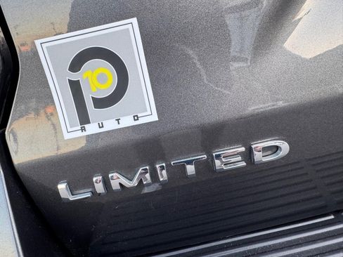 Used 2019 Ford Expedition Limited image 15