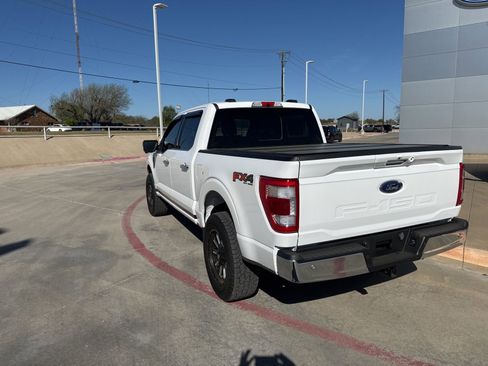 Used 2023 Ford F150 Lariat w/ Trailer Tow Package image 6