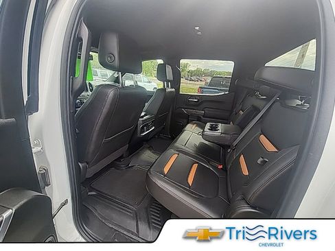 Used 2021 GMC Sierra 1500 AT4 w/ Driver Alert Package I AWD/4WD image 11