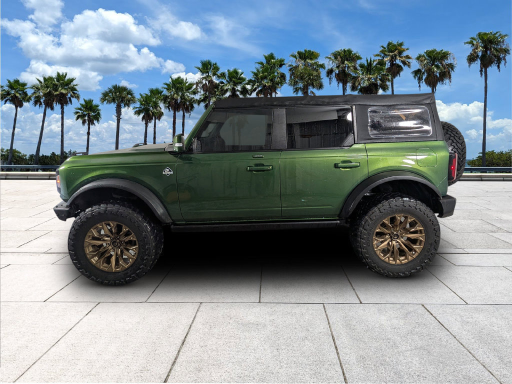 Used 2022 Ford Bronco Outer Banks w/ Sasquatch Package AWD/4WD image 5