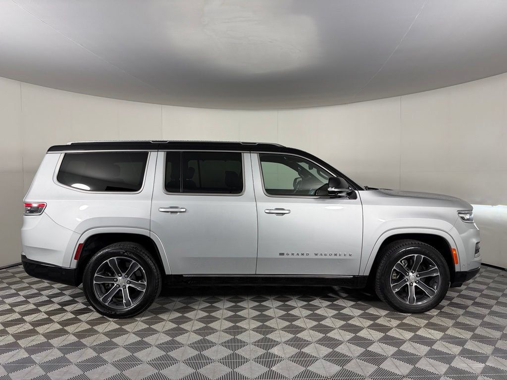 Certified 2023 Jeep Grand Wagoneer 4WD w/ Flexible Seating Group image 6