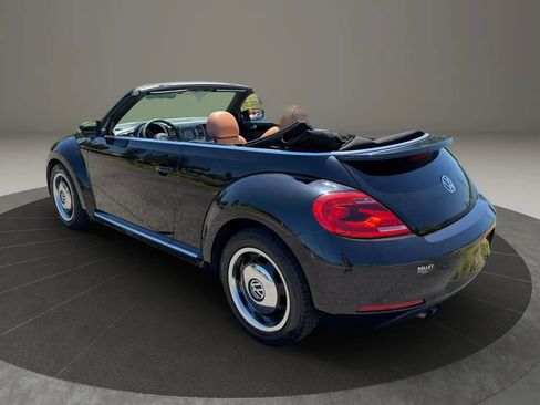 Used 2015 Volkswagen Beetle 1.8T image 4