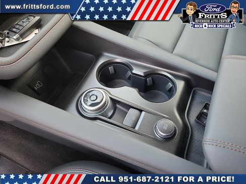 New 2026 Ford Explorer Active w/ Active Comfort Package image 9