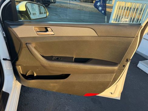 Used 2019 Hyundai Sonata SE image 39