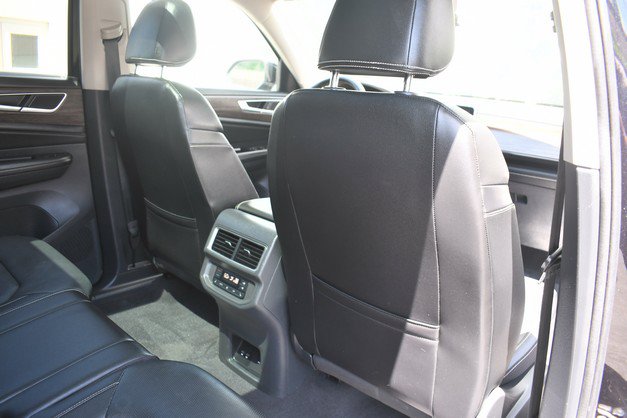 Used 2024 Volkswagen Atlas SEL AWD/4WD image 28