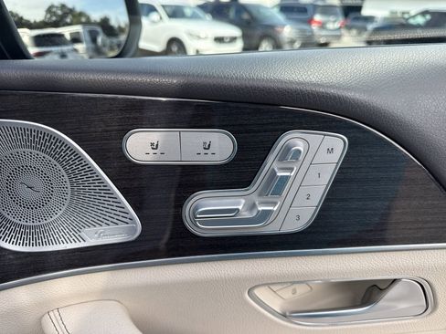 Used 2020 Mercedes-Benz GLE 350 image 29