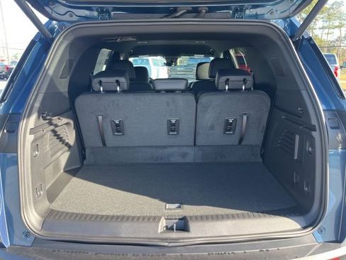 New 2026 Chevrolet Traverse LT w/ Driver Confidence Package image 11